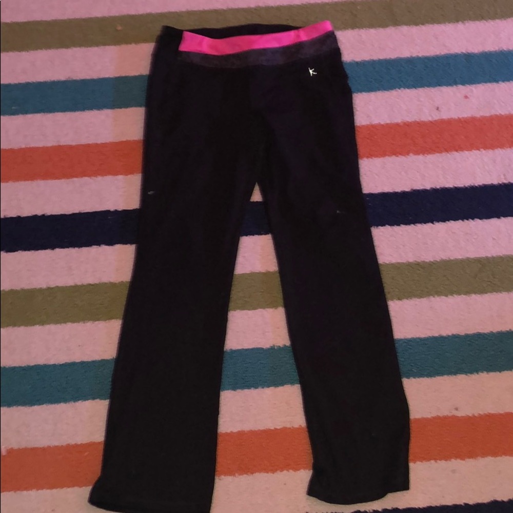 Girls yoga pants